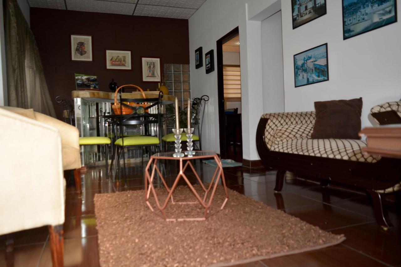 Hostal Villa 97 Guayaquil Exterior foto
